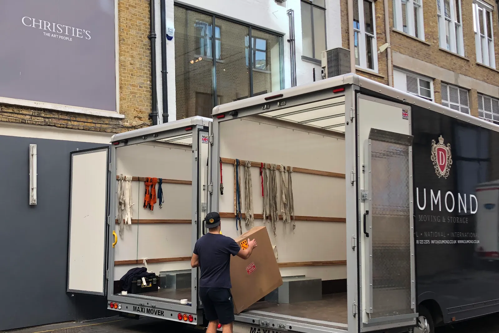 Complex planning for a commercial move